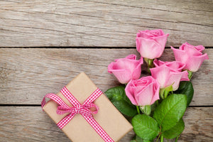  The Gift Shop - Roses & Gift | www.justgardening.com 
