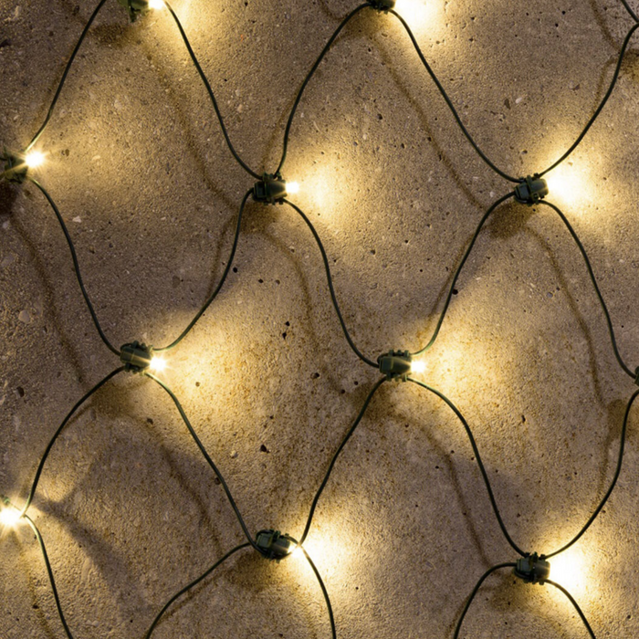 NOMA 'Fit & Forget' 240 Battery Operated LED Net Lights - Warm White