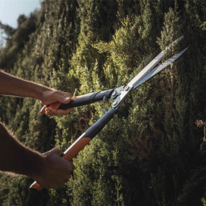 Fiskars PowerGear X Hedge Shears (HSX92) | www.justgardening.com