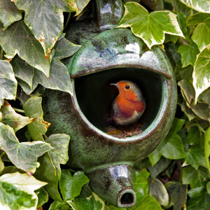 Robin Teapot Nester | www.JustGardening.com